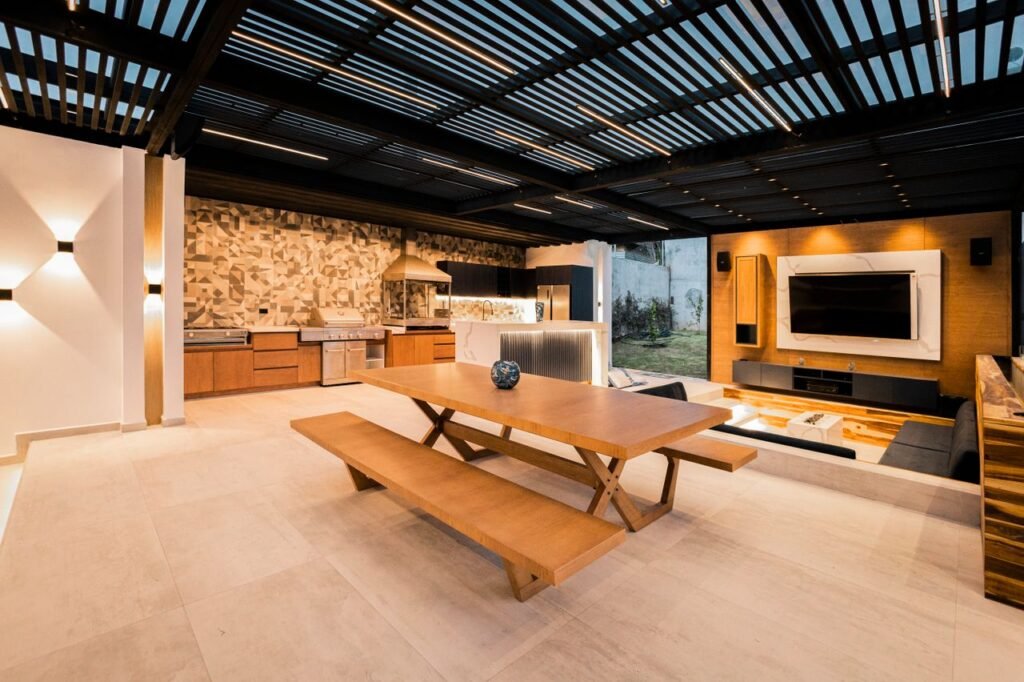Servicio especializado de limpieza post-remodelación y renovación de espacios